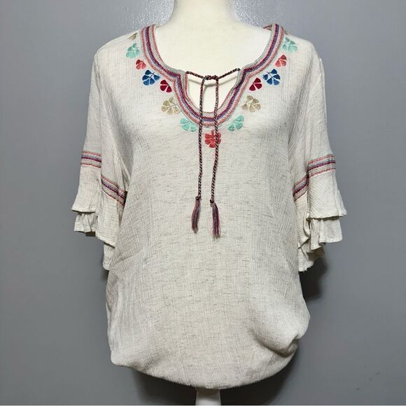 Democracy ivory shirt with colorful stitching.  Size XL - Picture 1 of 5